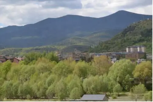 Casa Rural La Vall del Cadi 