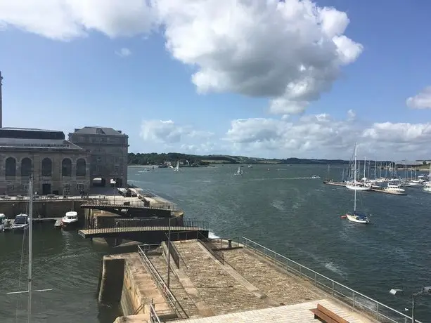 Royal William Yard - Plymouth Serviced Apartments 