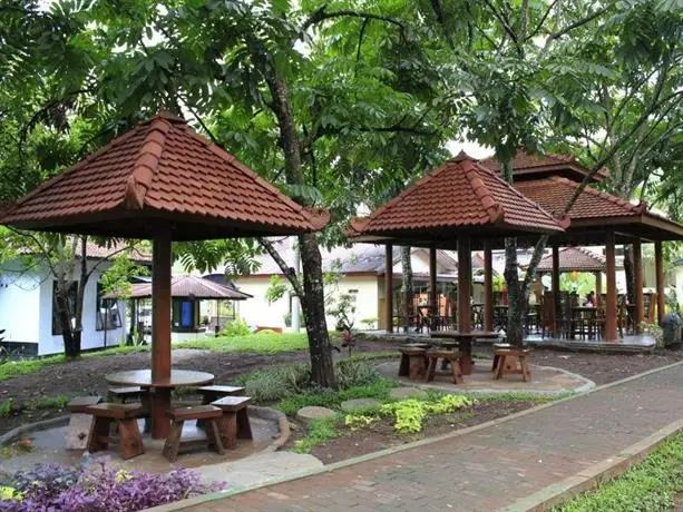 Banaran 9 Resort