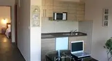 Nyirfa Apartmanhaz 