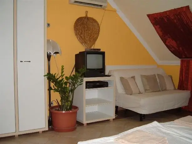 Attila Apartman Hajduszoboszlo 