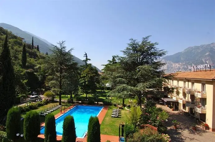 Hotel Elisabetta Nago-Torbole