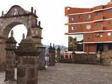 Quechuas Inka Palace 