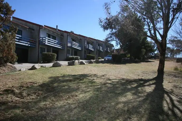 Alpha Centauri Townhouses 