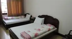 Van Nam Hotel Ha Long 