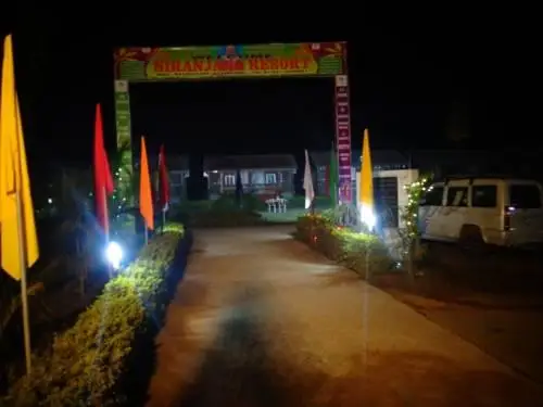 Niranjana Resort 