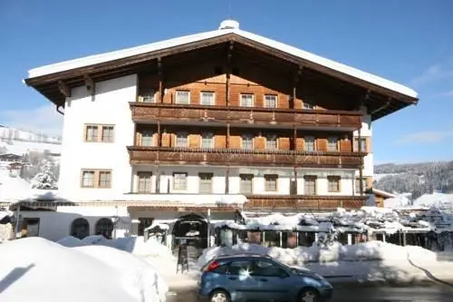 Hotel Simmerlwirt 