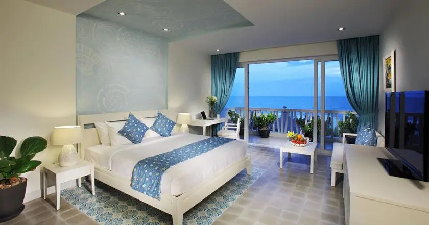 The Cliff Resort & Residences