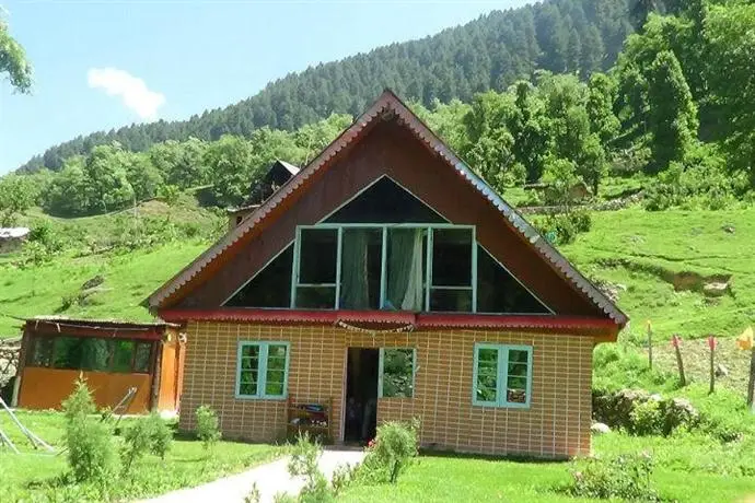 River Front Guest House 