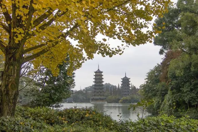 Lakeside Inn Guilin 