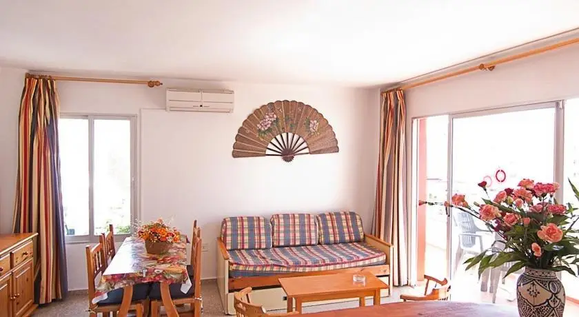 Apartamentos Osiris 