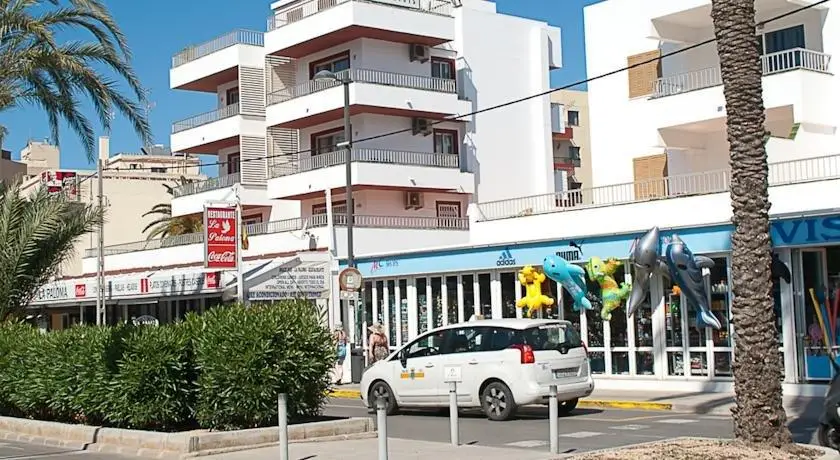 Apartamentos Osiris 