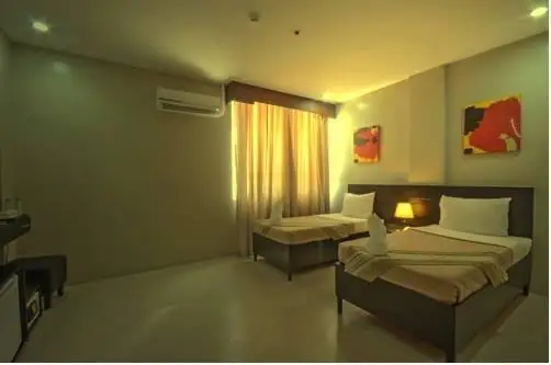 Holiday Suites Puerto Princesa City 