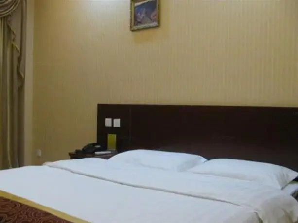 Shunxin Business Hotel 