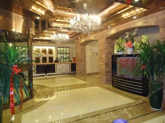 Yiwu Junpin Hotel