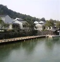 Qingyuan Jingui Spa Resort 