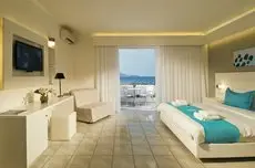 Meni Beach Hotel 