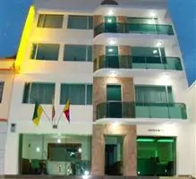 Apartahotel Vincent Suites 