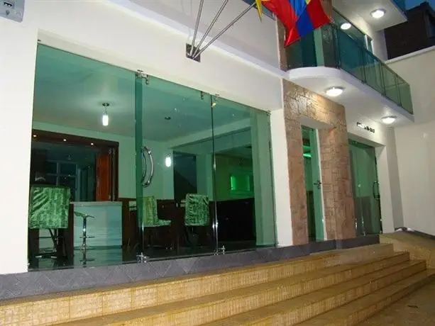 Apartahotel Vincent Suites 