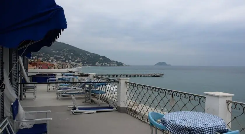 Hotel Milano Alassio 