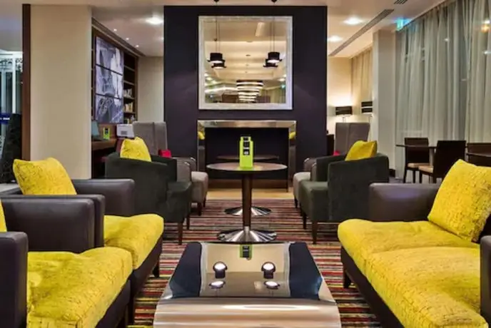 Hampton by Hilton Luton Airport