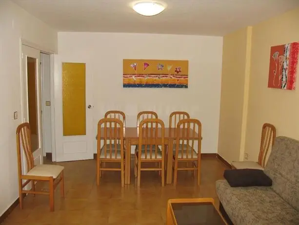 Apartamentos Zambra III 