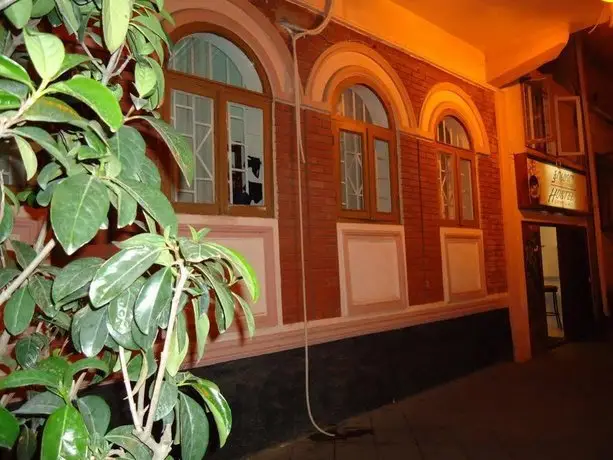 Globus Hostel and Guest House Batumi 