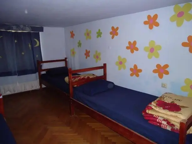 Globus Hostel and Guest House Batumi 