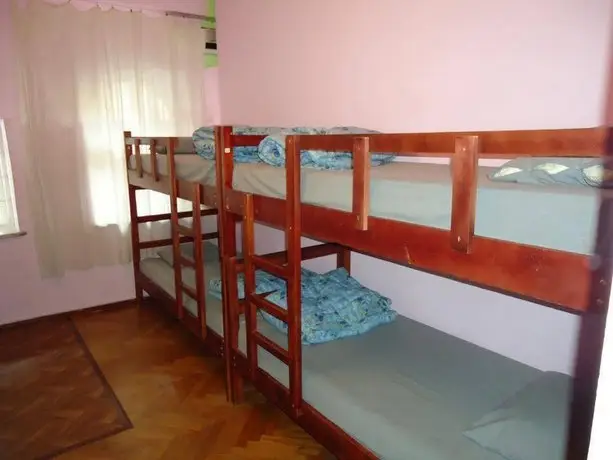 Globus Hostel and Guest House Batumi 