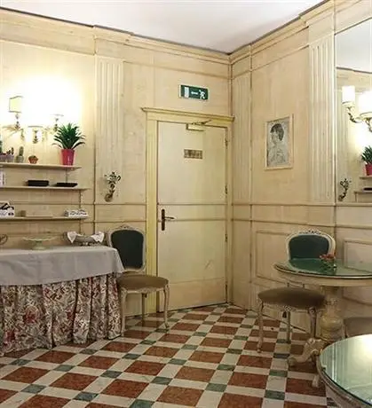 Albergo delle Drapperie