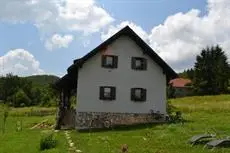 House Izvor 