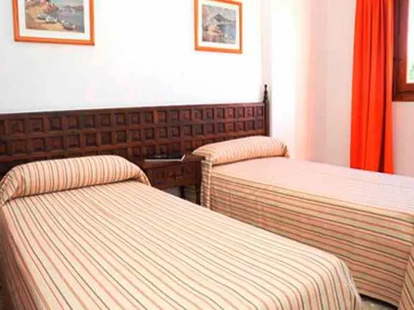 Apartamentos Sofia Playa Ibiza