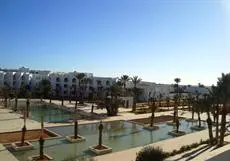 Yadis Imperial Beach and Spa Resort 