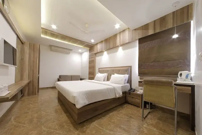 Hotel Summit Ahmedabad 