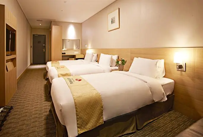 Hotel Skypark Central Myeongdong 