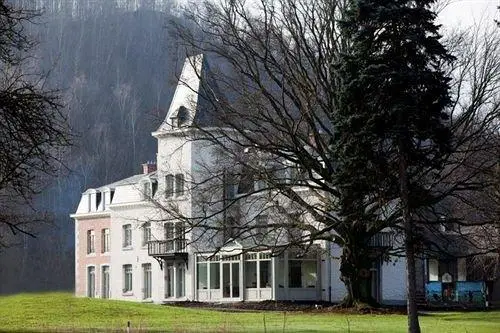 Chateau Bernalmont 