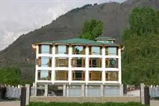 Hotel Grand Mahal 