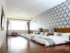 Sun Moon Lake Dream House B&B 