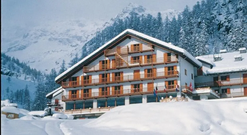 TH Gressoney la Trinite Monboso Hotel