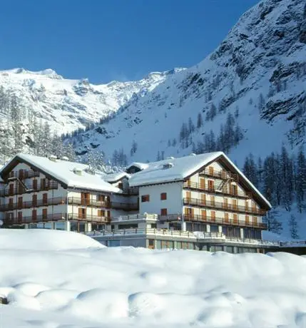 TH Gressoney la Trinite Monboso Hotel 