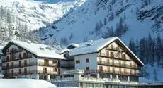 TH Gressoney la Trinite Monboso Hotel 