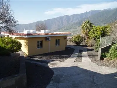 Los Guanches Bungalows 