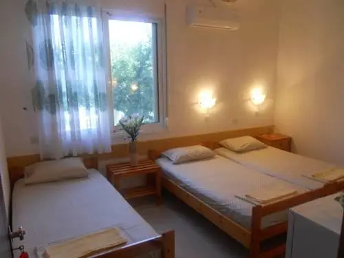 Tsipouridis Rooms 