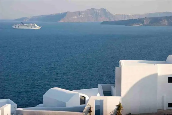 Ambassador Aegean Luxury Hotel & Suites 