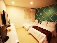 Goodstay Lanuit Hotel 