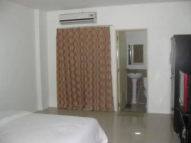 Premriudee Apartment