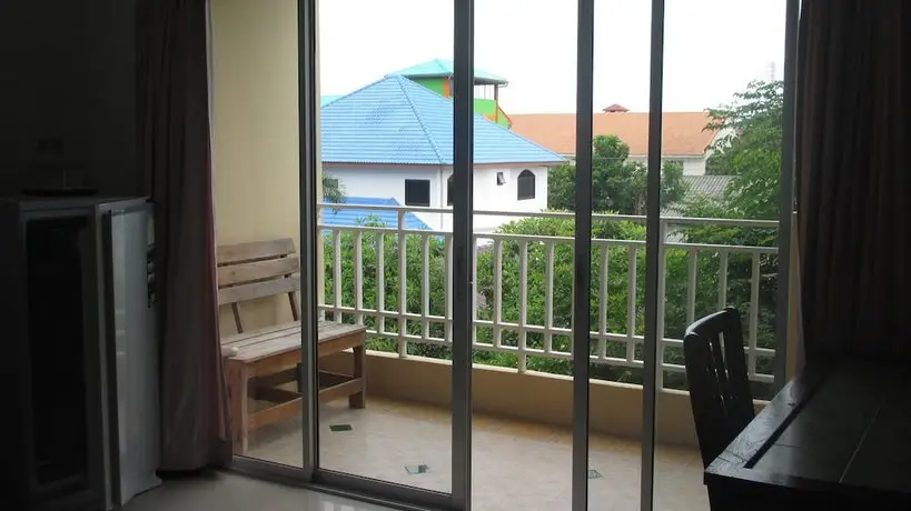 Sophon 19 Apartment Baan Klang Noen 