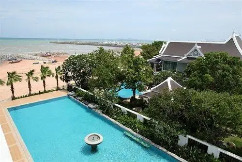 The Sand Beach Pattaya 