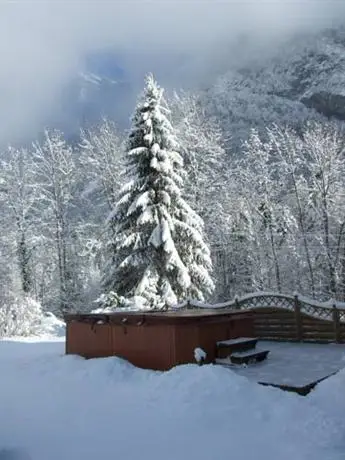 Appartement et Chambre d'hotes Les Fontaines