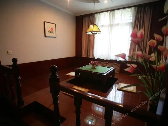 Xindong Yangguang Hotel 